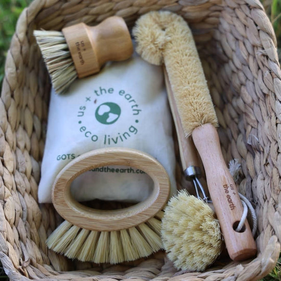 Us + The Earth | Eco Cleaning - Bamboo Scrubbing Brushes set of 4