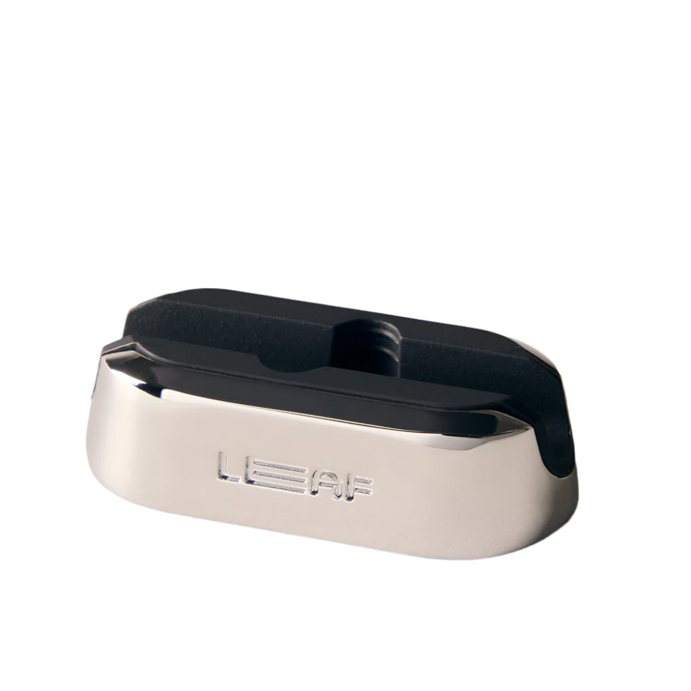 Leaf | Dermaplaner Stand Chrome