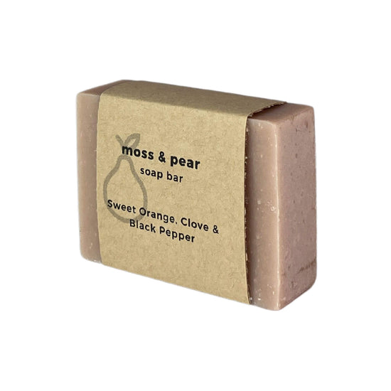 Load image into Gallery viewer, shampoo and soap bar moss &amp;amp; pear - sweet orange, clove &amp;amp; black pepper in brown wrapping
